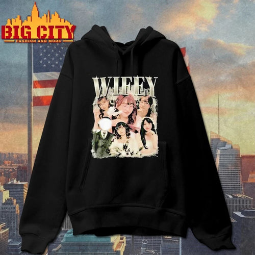 Amana Wifey graphic shirt
