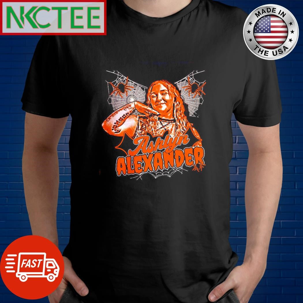 Ashlyn Alexander spider network graphic shirt