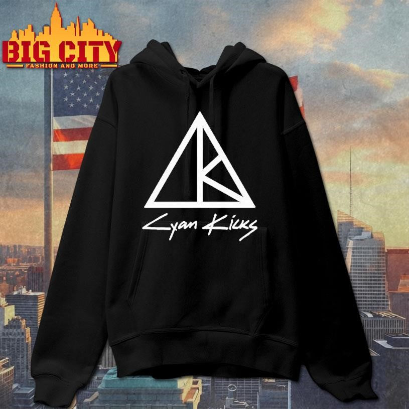 Cyan Kicks Triangle Shirt