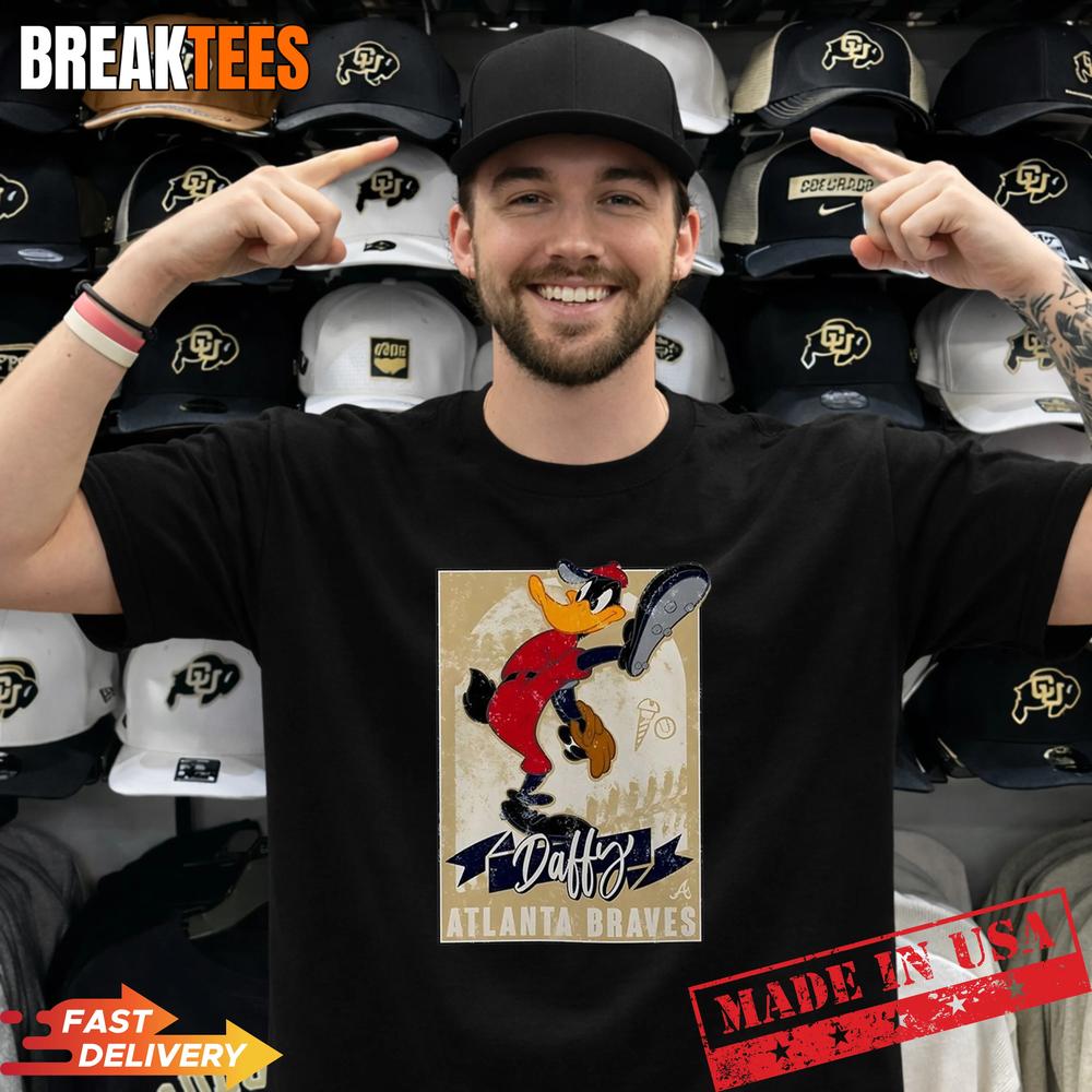 Daffy Duck Pitch Atlanta Braves Baseball Cartoon T-Shirt
