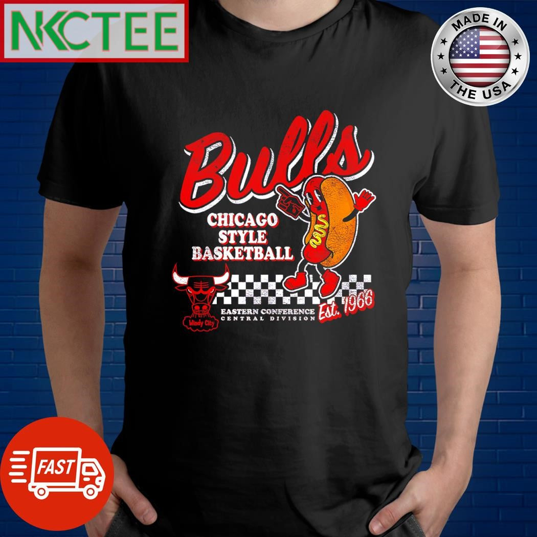 Funny Bulls Chicago style basketball est. 1966 eastern conference central divíion hot dog shirt