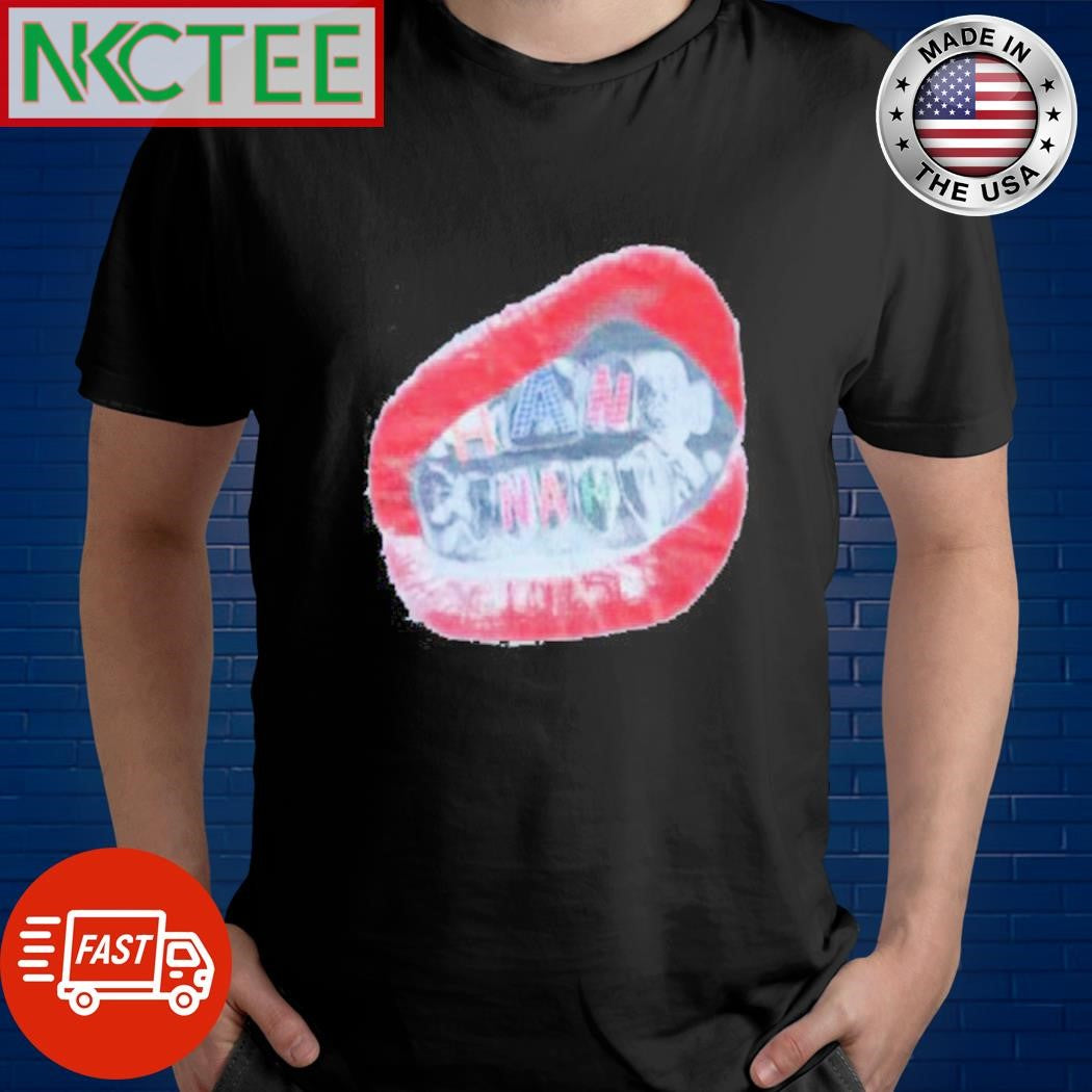 Nice Hirunkit wear mouth han nah shirt