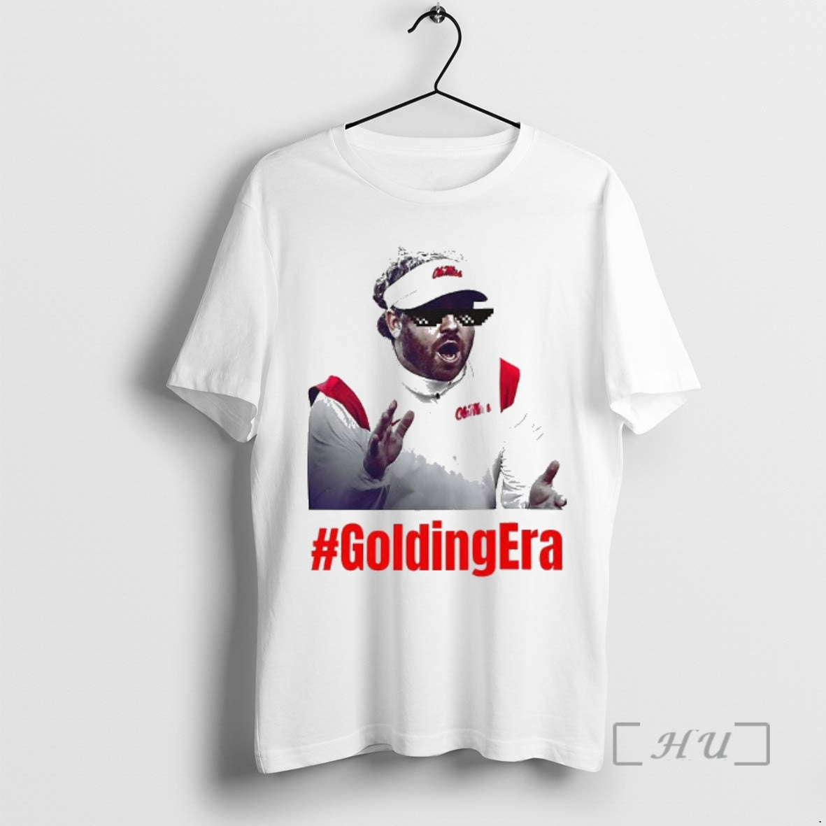 Officials Goldingera Pete Golding