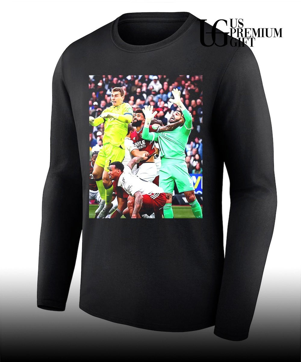 Pablo Fouled David Raya West Ham United vs Arsenal 2026 shirt