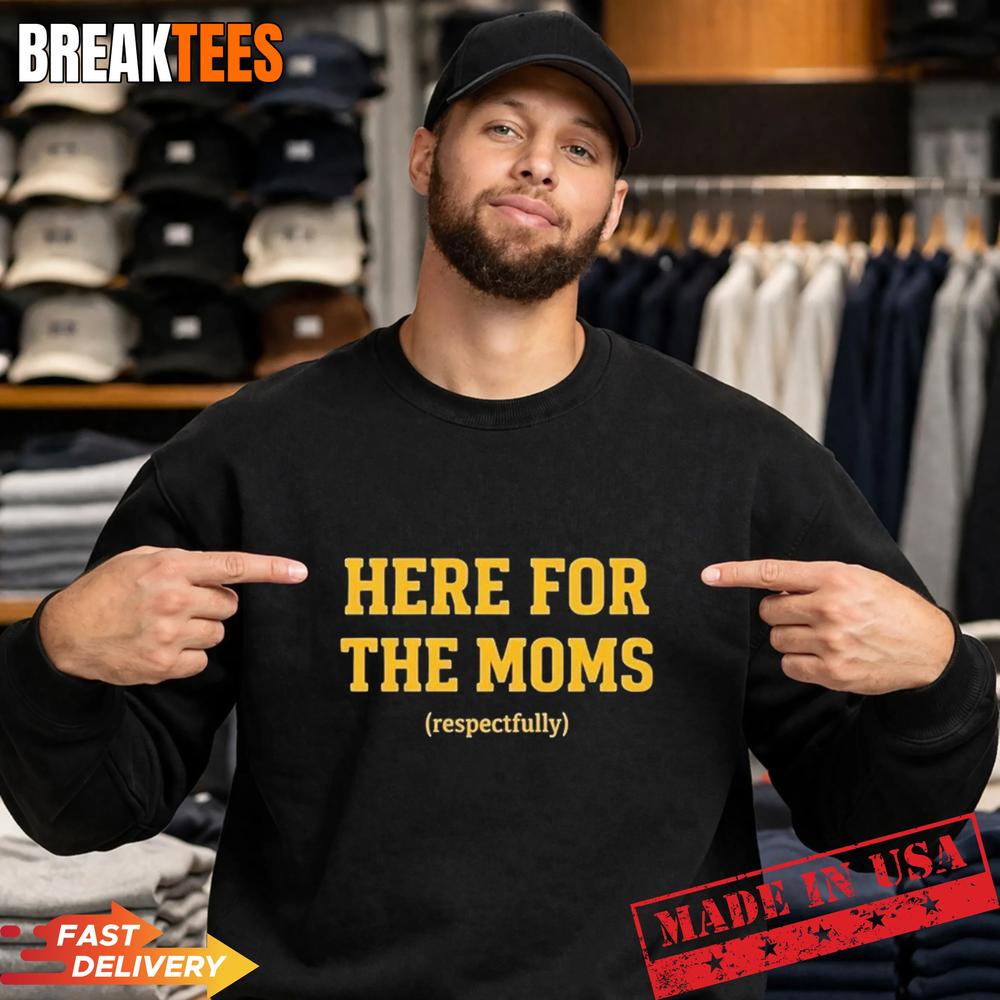 Soy Saucesports Pittsburgh Here For The Moms T-Shirt