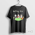 Trending Dave Portnoy Wearing Panda Gorilla Tiger And Fox Betting Zoo Premium T Shirts Sweater