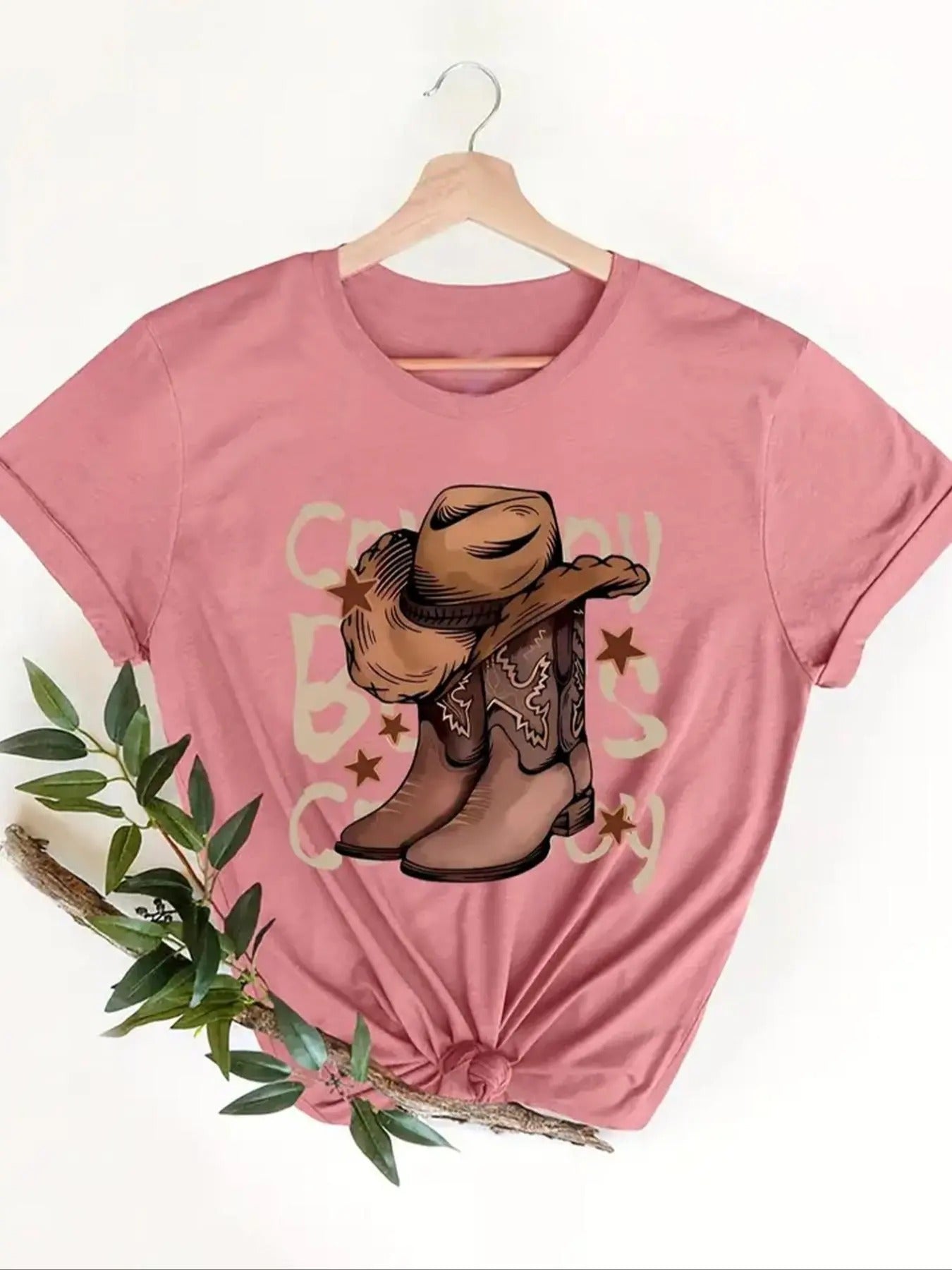 Women'WB shield Cowboy Boots & Letter Print Round Neck Tee, Casual Short Sleeve T-Shirt for Summer, Ladies TNF for Daily Wear