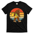 Bigfoot Carrying Taco Funny Cinco De Mayo Men Sasquatch T-Shirt