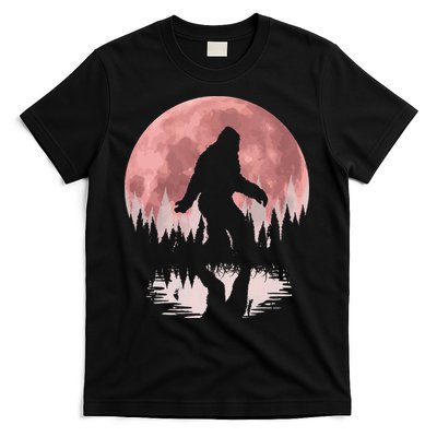 Bigfoot Moon Graphic Night Forest! Cool Sasquatch T-Shirt
