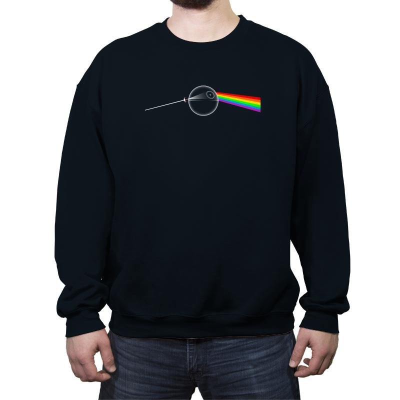 Dark Side of… That’s NO MOON! Exclusive