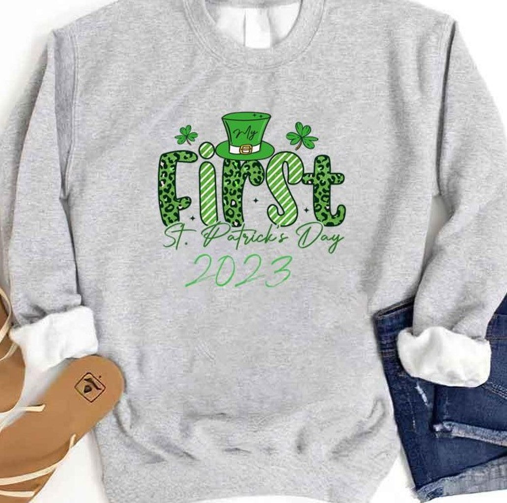 My First St Patricks Day 2023 Baby Girl Unisex Sweatshirt