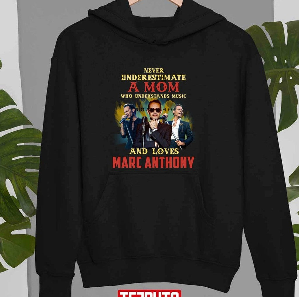 Never Underestimate A Mom Who Loves Marc Anthony Unisex T-Shirt