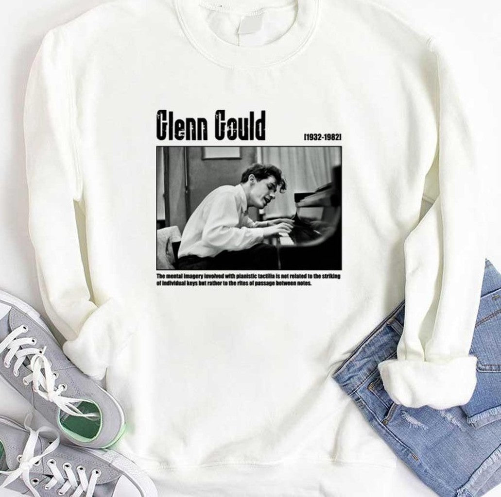 Pianist Glenn Gould Unisex T-Shirt