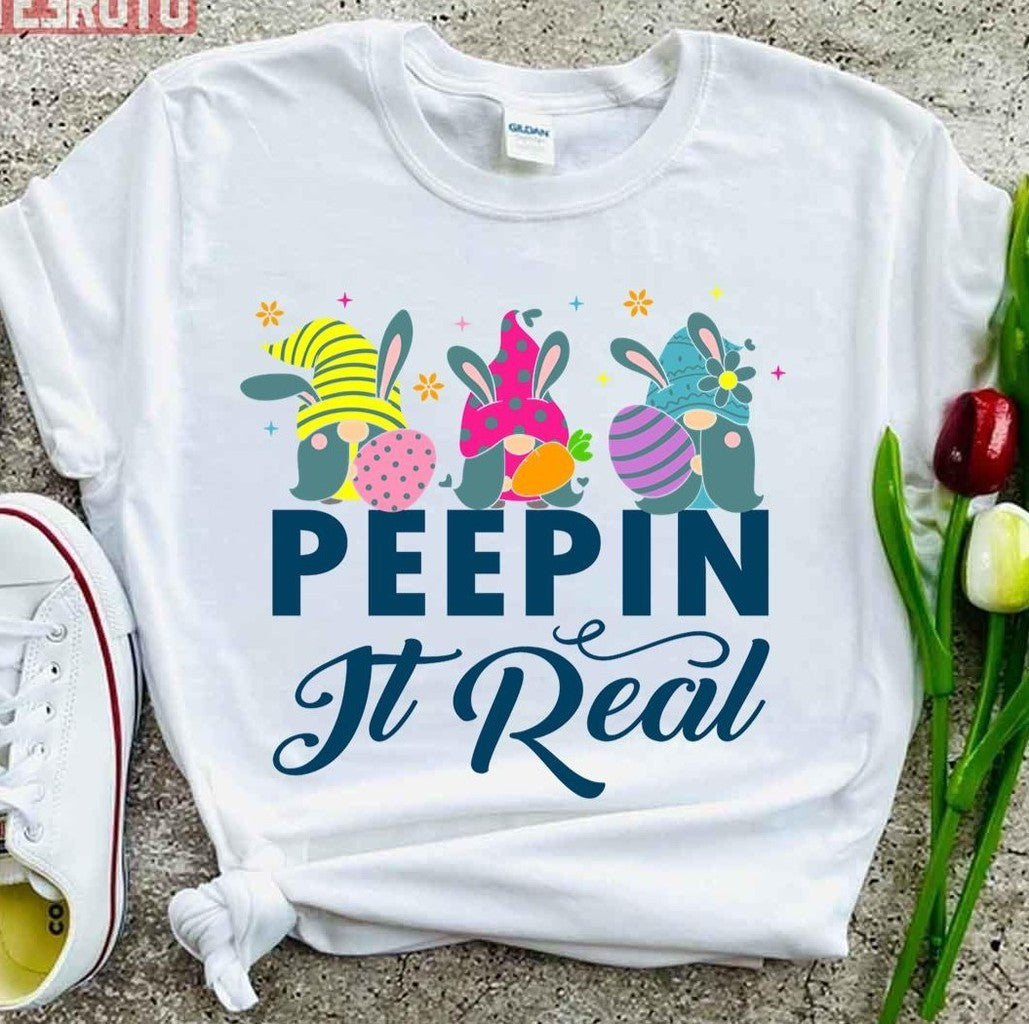 Peepin It Real Funny Easter Rabbit Unisex T-Shirt