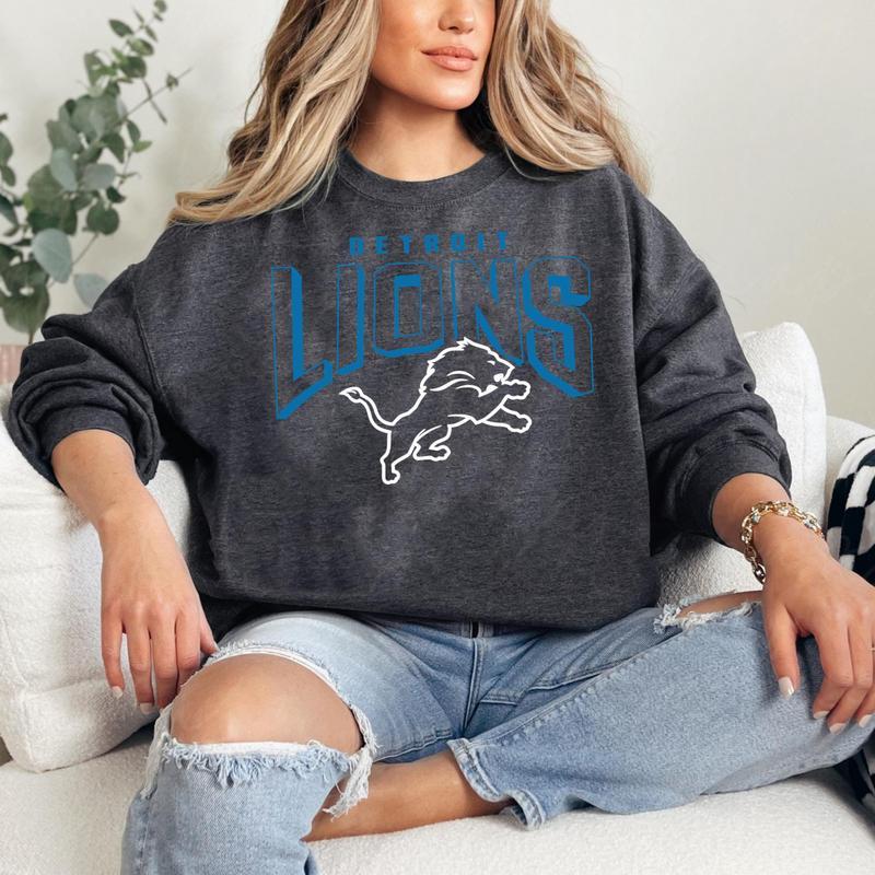 Detroit Vintage Sweatshirt -90s Vintage Detroit 1929 Football Sweatshirt, Lion T-Shirt, Detroit Sweatshirt, Lion Football Game Day Tshirt Football Fan
