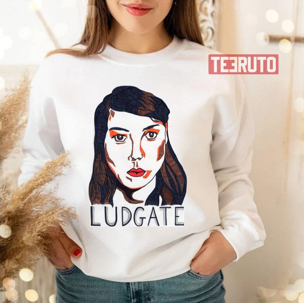 Aubrey Plazaapril Ludgate Portrait Aubrey Plaza Unisex T-Shirt