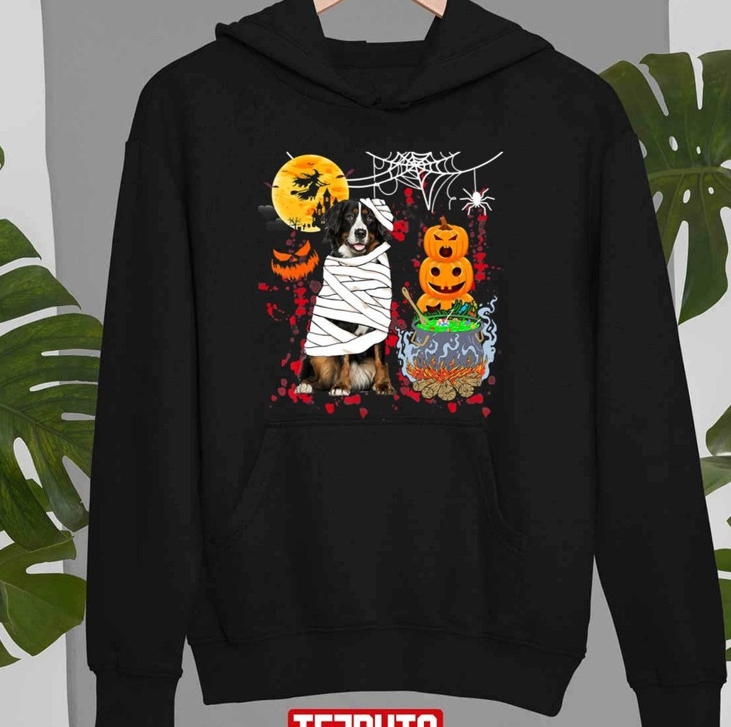Bernese Mountain Dog Mummy Halloween Dog Scary Pumpkins Unisex Sweatshirt