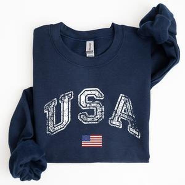 Vintage USA, Retro Flag, America, 4th of July Sweatshirt, Women's Crew Neck, Crewneck Casual Comfort Womenswear ComfortableÂ Graphic