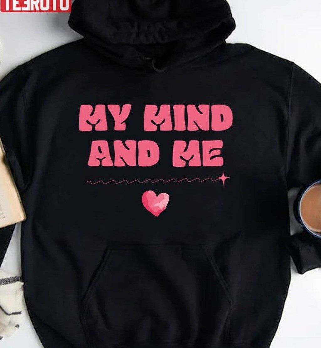 Selena Gomez American Singer My Mind &amp; Me Documentary Pink Design Unisex T-shirt