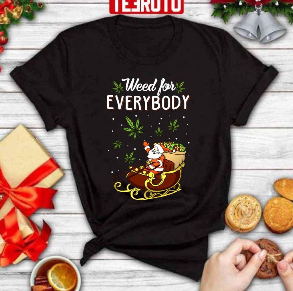 Santa Claus Weed For Everybody Christmas 420 Funny Unisex Sweatshirt