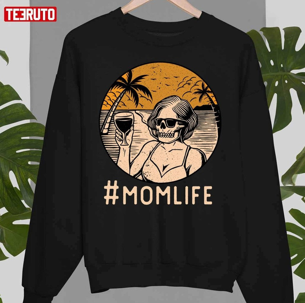 Mom Life Mother Skull On Beach Happy Mother's Day 2022 Unisex Sweatshirt