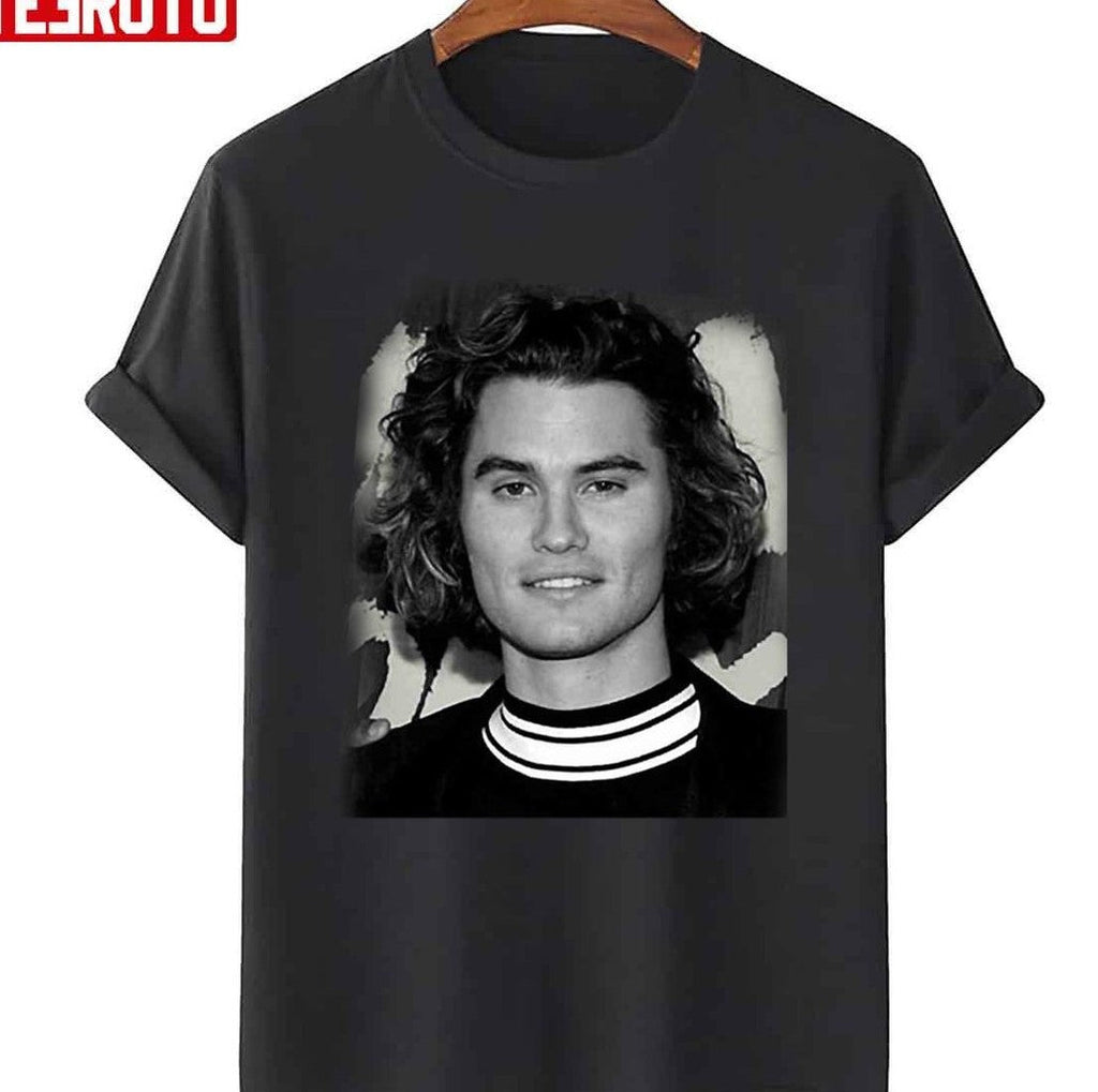 Outer Banks Chase Stokes Actor Unisex T-Shirt