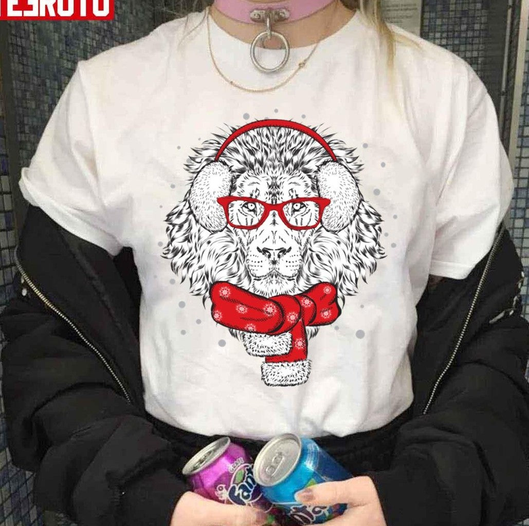 Beautiful Lion Winter Scarf New Year's Christmas Unisex Sweatshirt