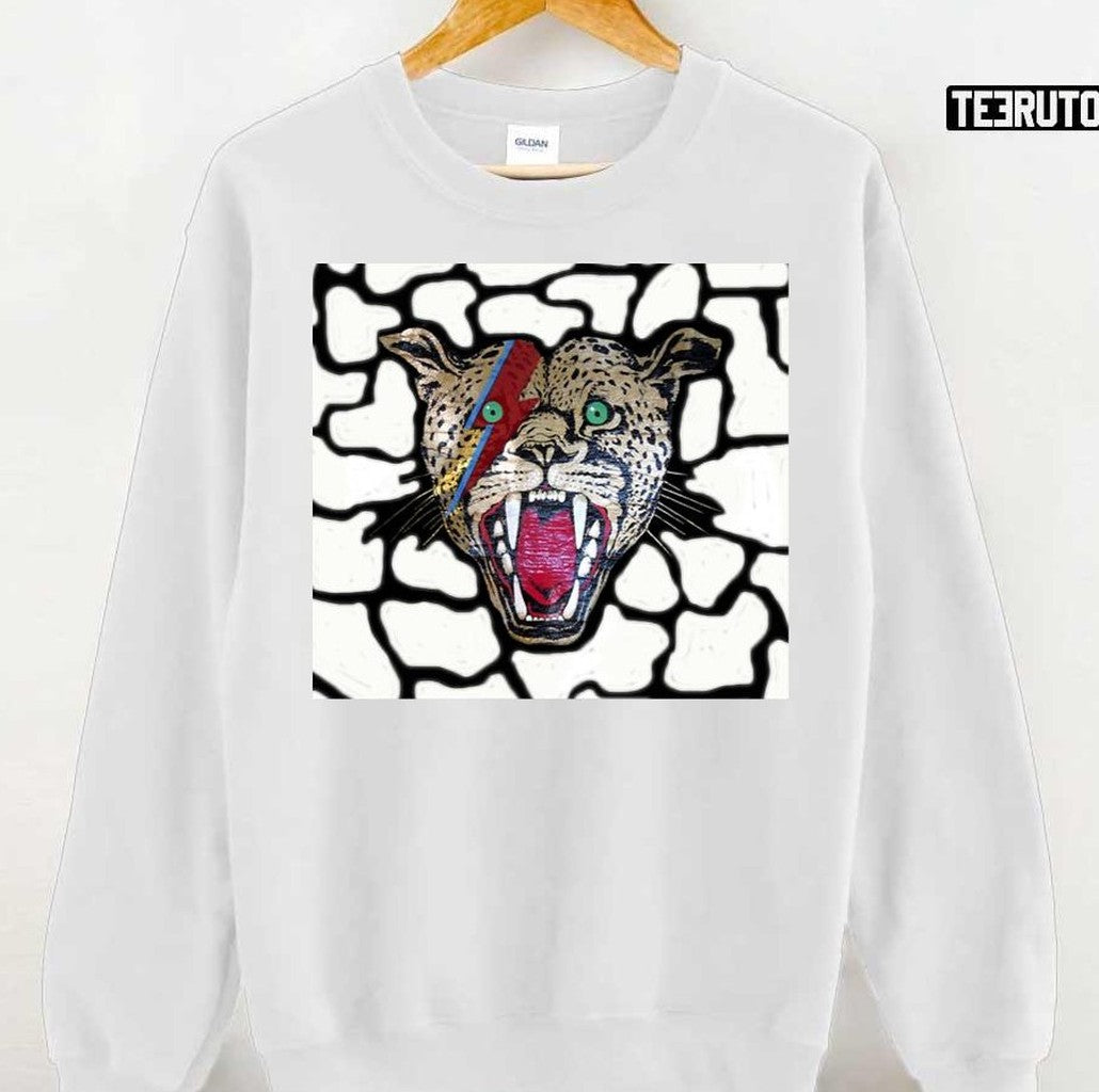 Street Walking Cheetah Unisex T-Shirt
