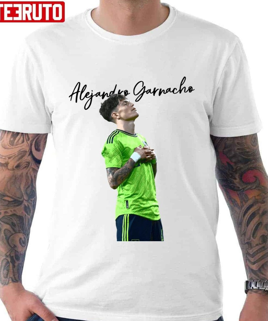 Praying Alejandro Garnacho Graphic Unisex Hoodie