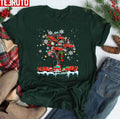 Snowflakes Christmas Fire Truck On Tree Santa Firefighter Lover Gifts Unisex T-Shirt