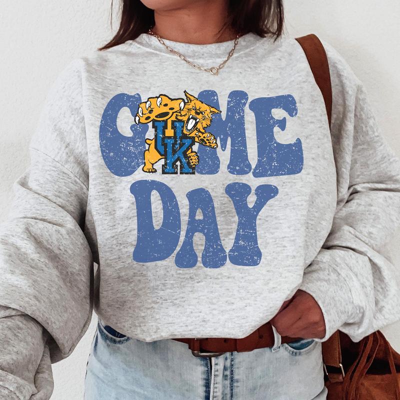 Kentucky Wildcats Vintage College Game Day Football NCAA Sweatshirt, Vintage Sweatshirt NCAA, Classic Sport Sweatshirt, Gifts For Football Fan Sport