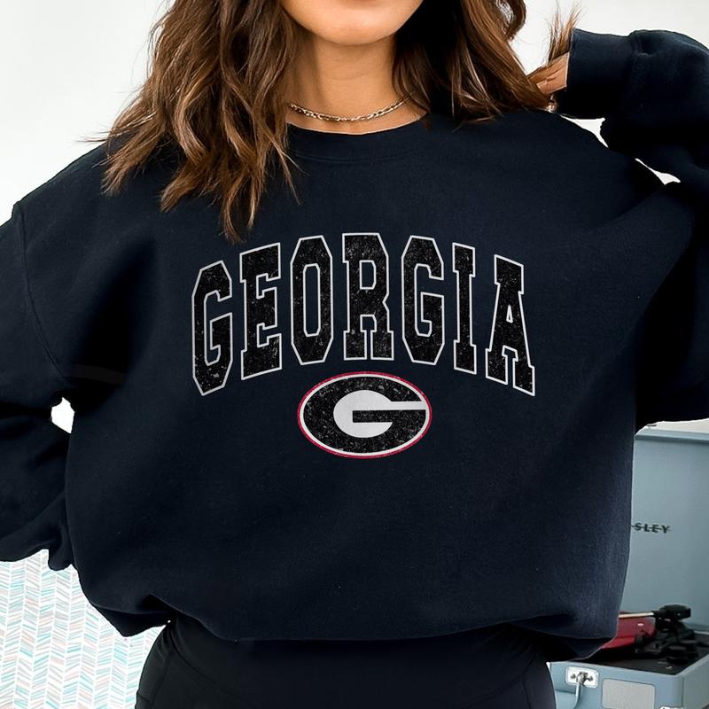 Georgia Bulldogs Vintage Football NCAA Trendy Sweatshirt, University of Georgia Unisex Football NCAA Shirt, Gift For Men, Gift For Girls, Crewneck, Co