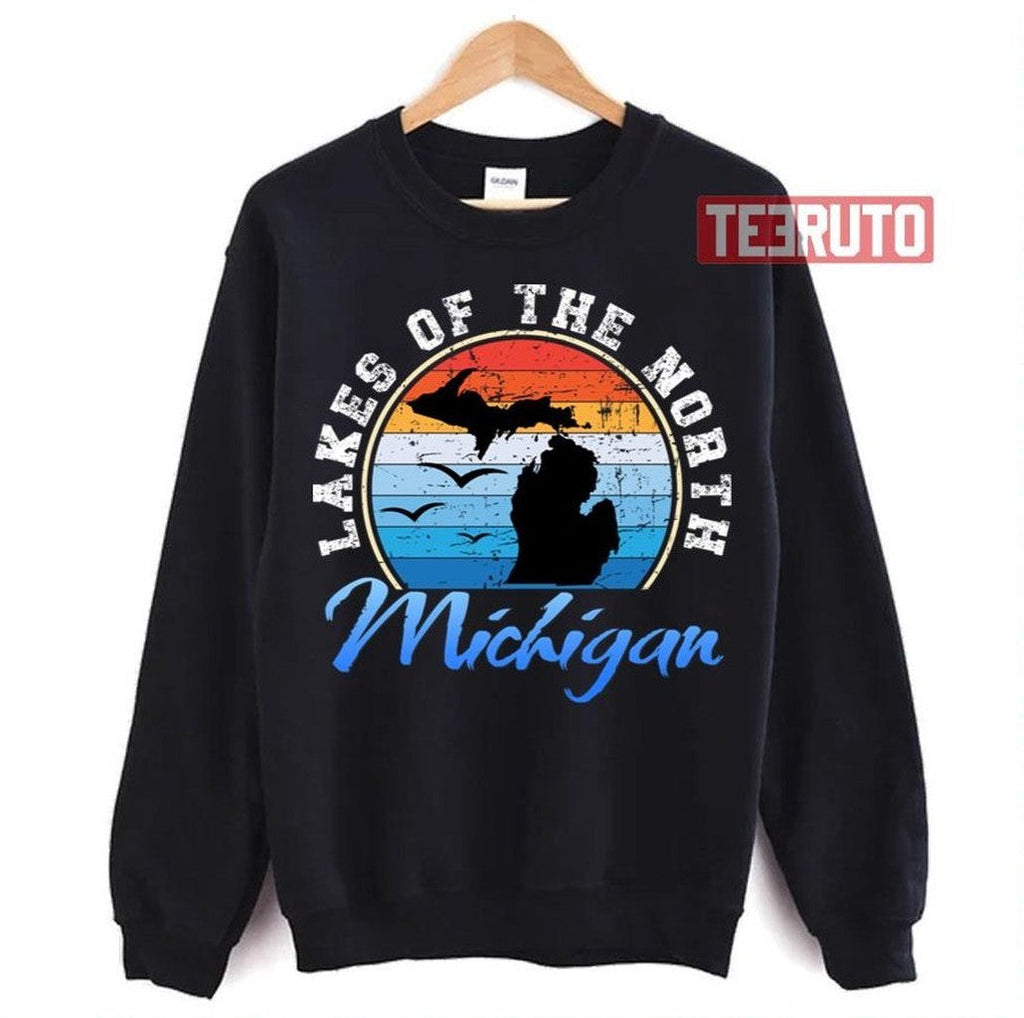 Sunset Design Lakes Of The North Michigan Unisex T-Shirt