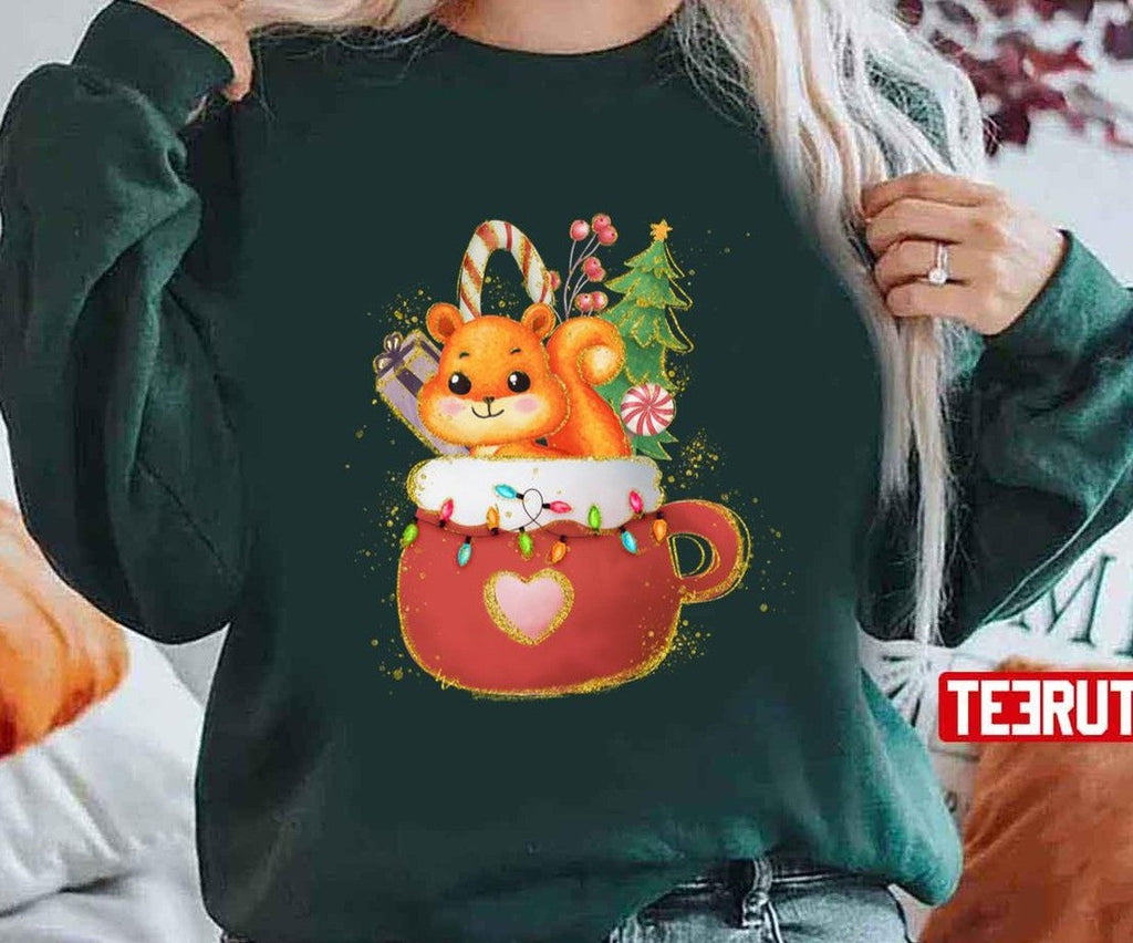 Squirrel In A Cup Merry Christmas Unisex T-shirt