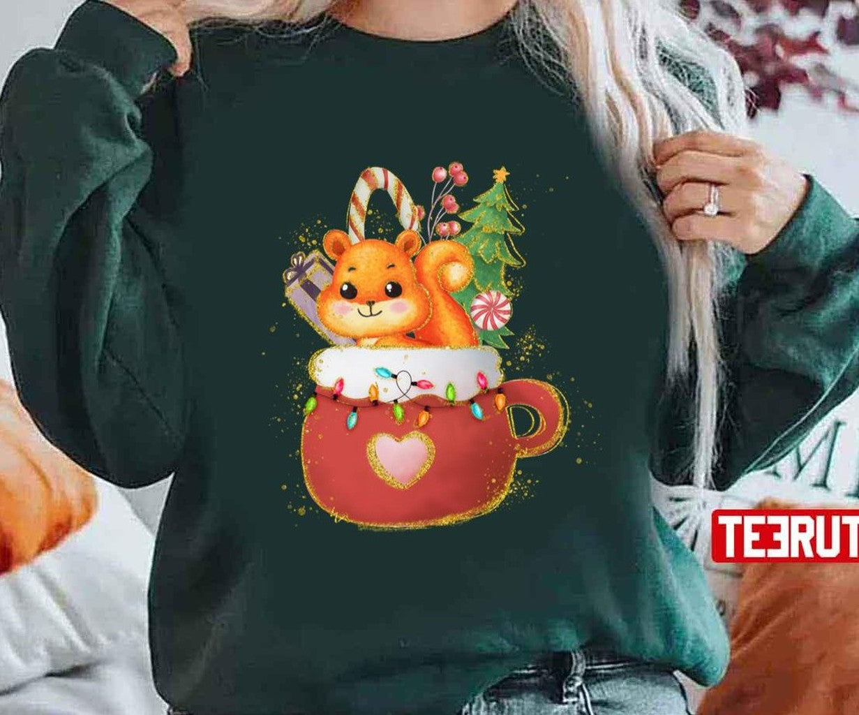 Squirrel In A Cup Merry Christmas Unisex T-shirt