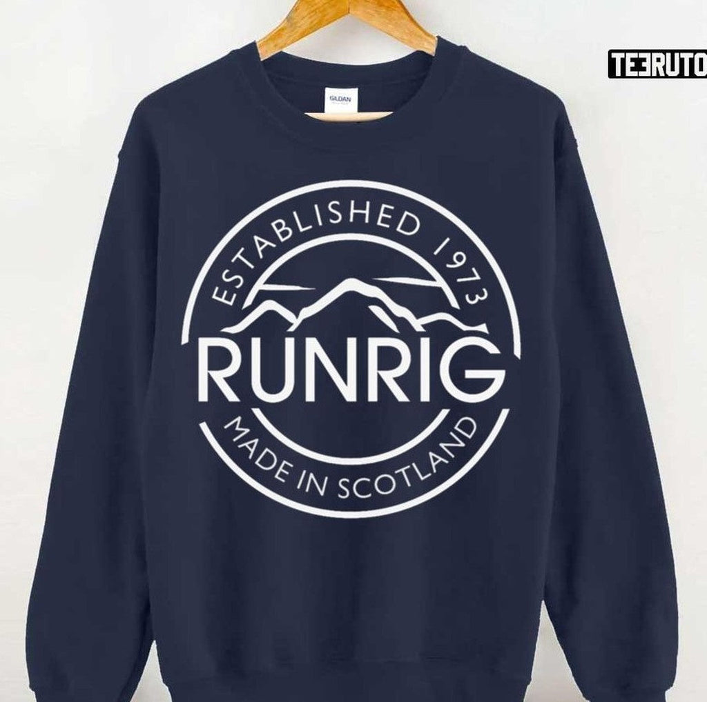 Peace In Love Runrig Unisex T-Shirt