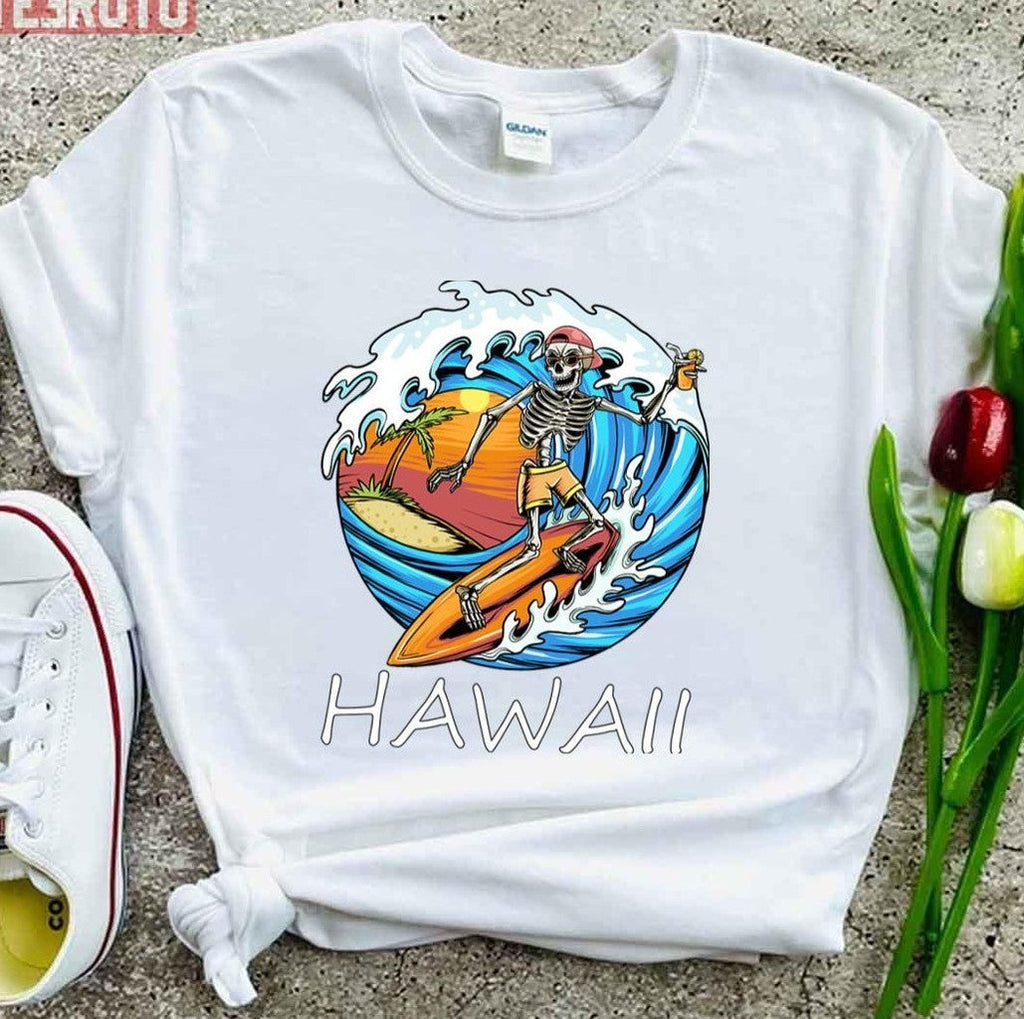Skeleton Surfing Vintage Hawaii Surfing Label Unisex T-shirt