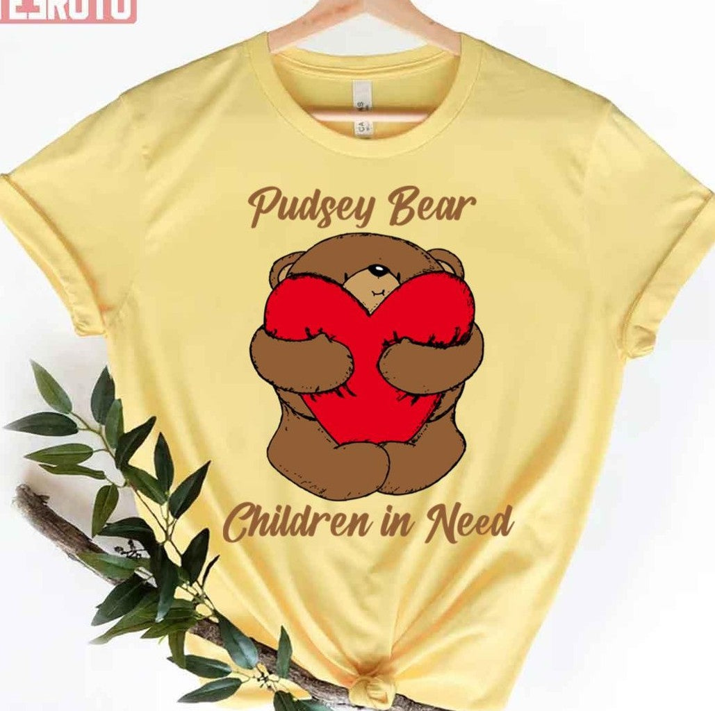Pudsey Brown Bear Holding Big Heart Unisex T-Shirt