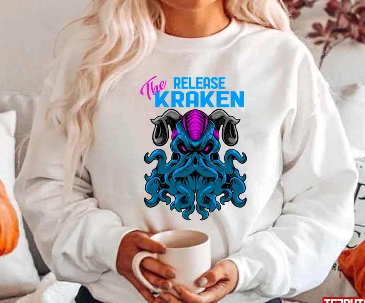 Sea Monster Release The Giant Kraken Vintage Unisex Hoodie
