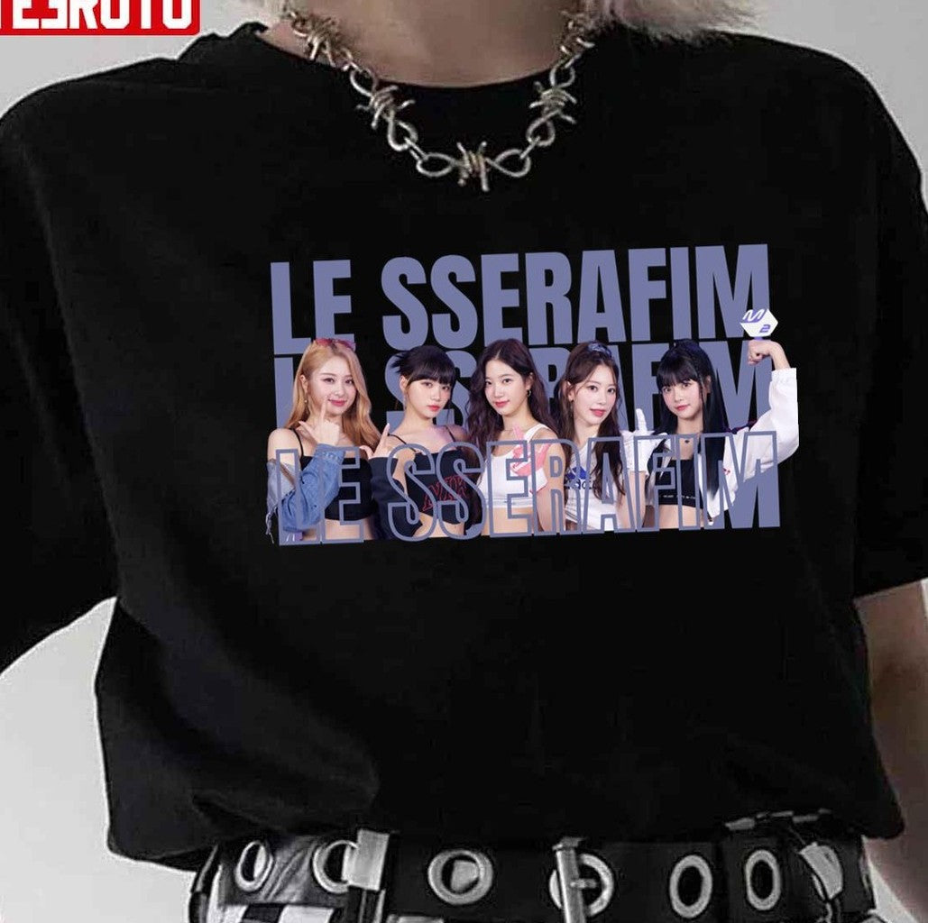 Beautiful Girls Le Sserafim Group Graphic Unisex T-Shirt