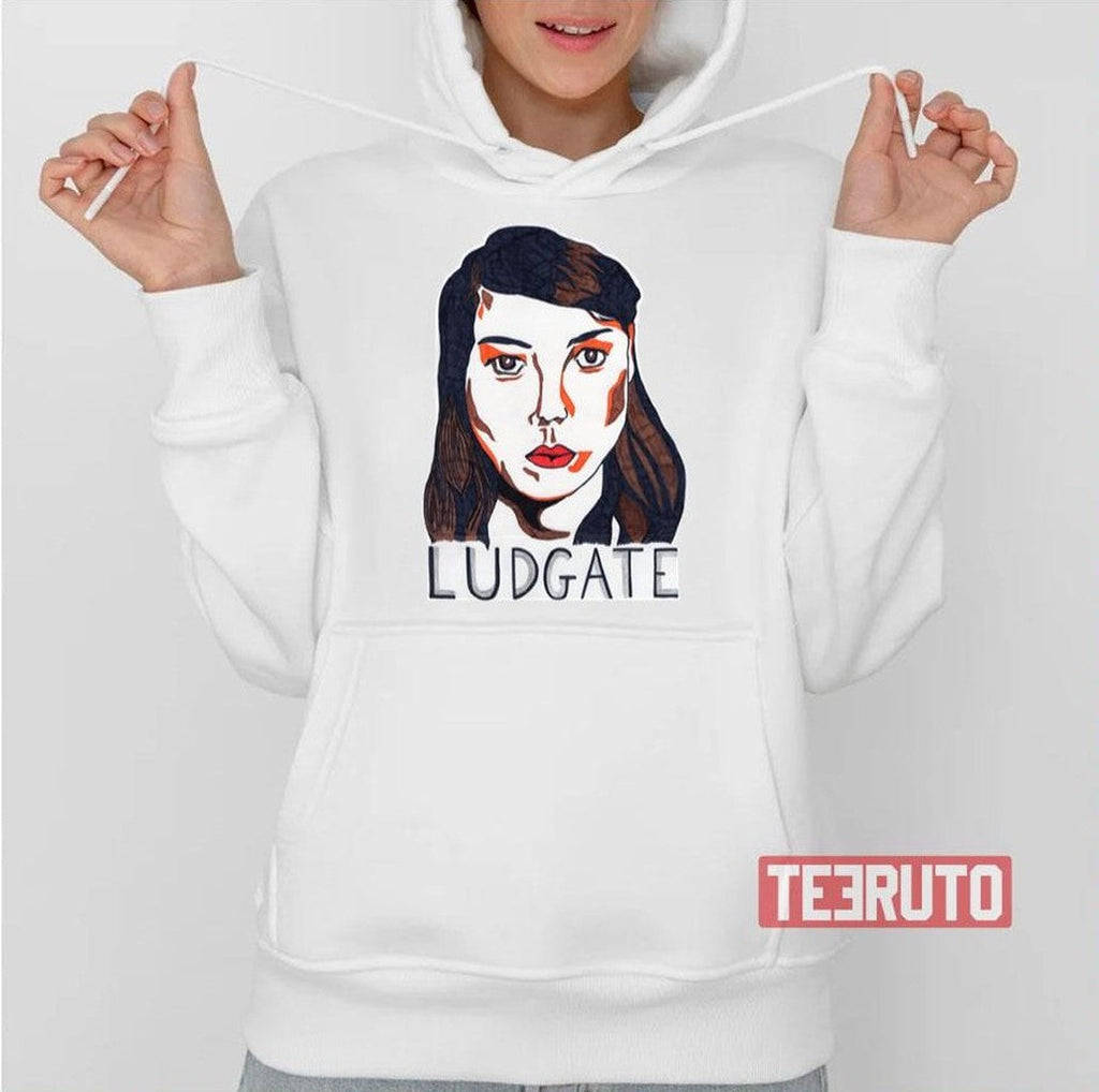 Aubrey Plazaapril Ludgate Portrait Aubrey Plaza Unisex T-Shirt