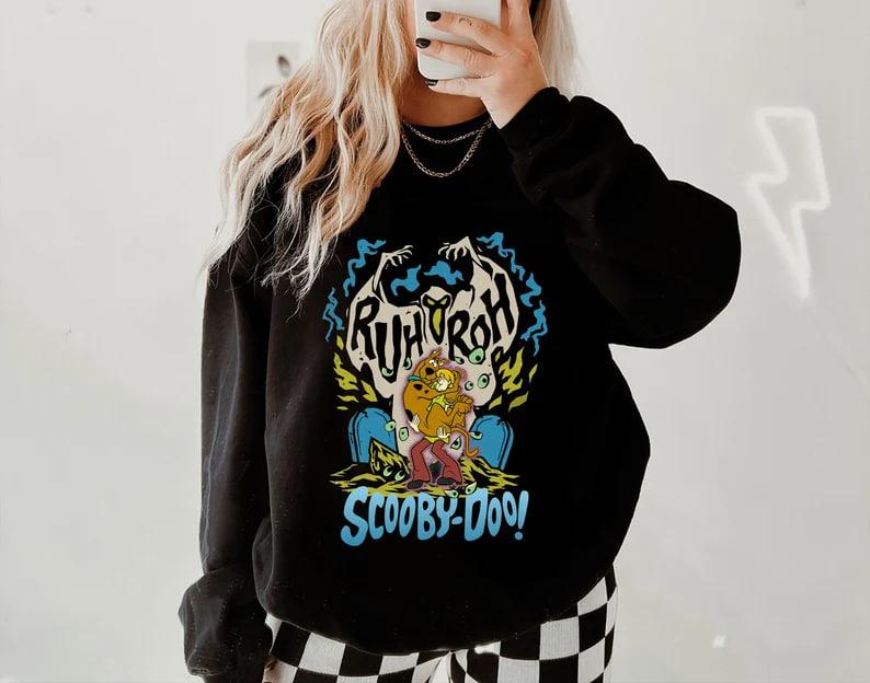 Vintage Scooby Shirt, 90s Halloween Movie T-Shirt, Retro Halloween Sweatshirt, Scooby Doo T-Shirt, Vintage Halloween Movie Character Tee, Vintage Hall