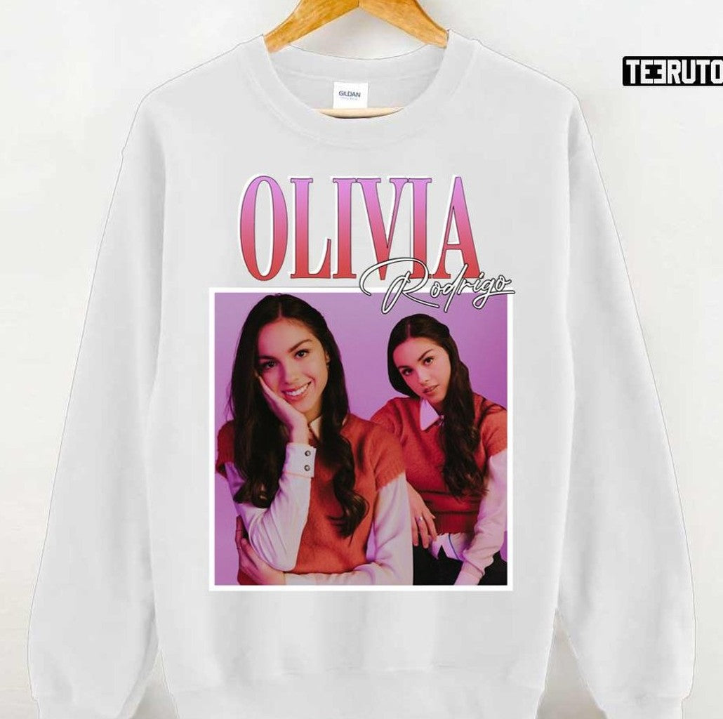 Olivia Rodrigo High School Musical The Musical The Series Vintage 90s Unisex T-Shirt