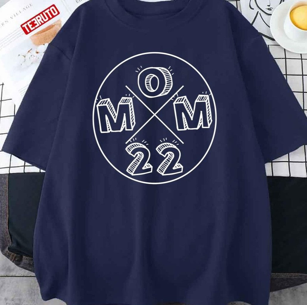 Mom 2022 Unisex Sweatshirt
