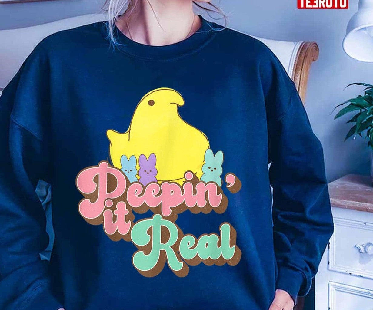 Peepin' It Real Vintage Cute Chicken Bunny Rabbit Easter Day Unisex T-Shirt