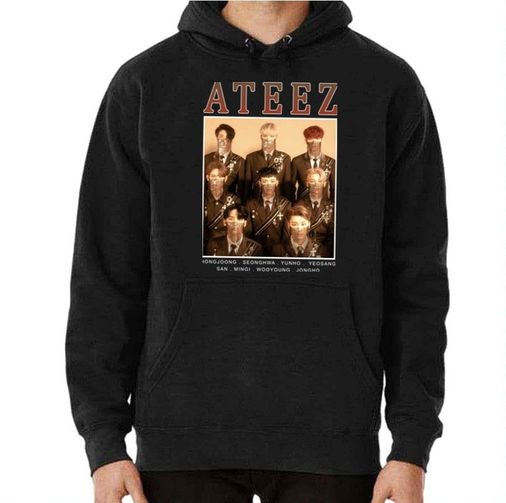 Ateez Vintage Retro Band Style 90s Wonderland Unisex T-Shirt