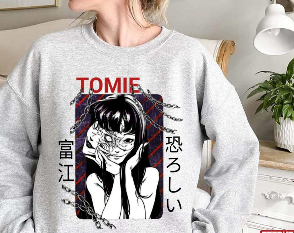 Stuck In Chains Tomie Jun Ji Ito Unisex Sweatshirt