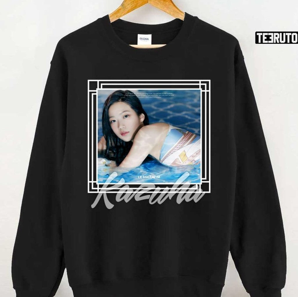 Sexy Le Sserafim Kazuha Unisex T-Shirt