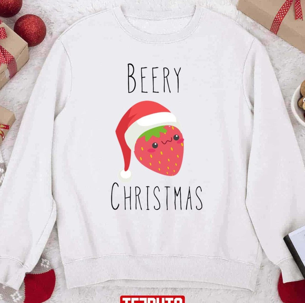 Puns Strawberry Pun Merry Funny Christmas Unisex Sweatshirt