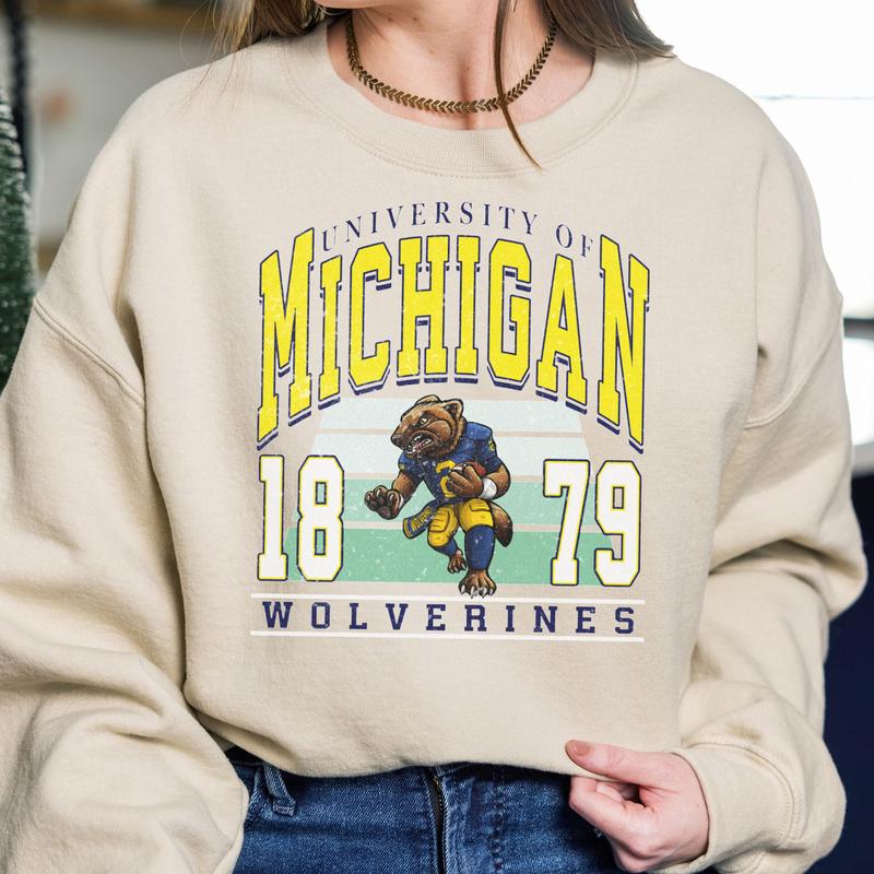 Michigan Wolverines Vintage College NCAA Sweatshirt, Vintage Football Sweatshirt NCAA, Classic Sport Sweatshirt, Gifts For Football Fan Sport